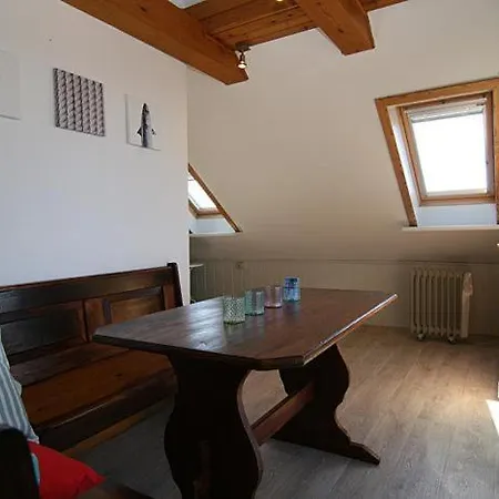 Апартаменты Striether *